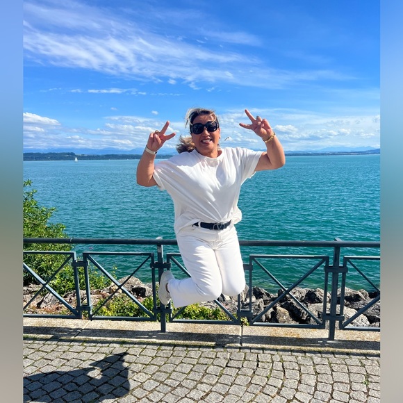 Meet your Posher, Fatima - Picture 5 of 7